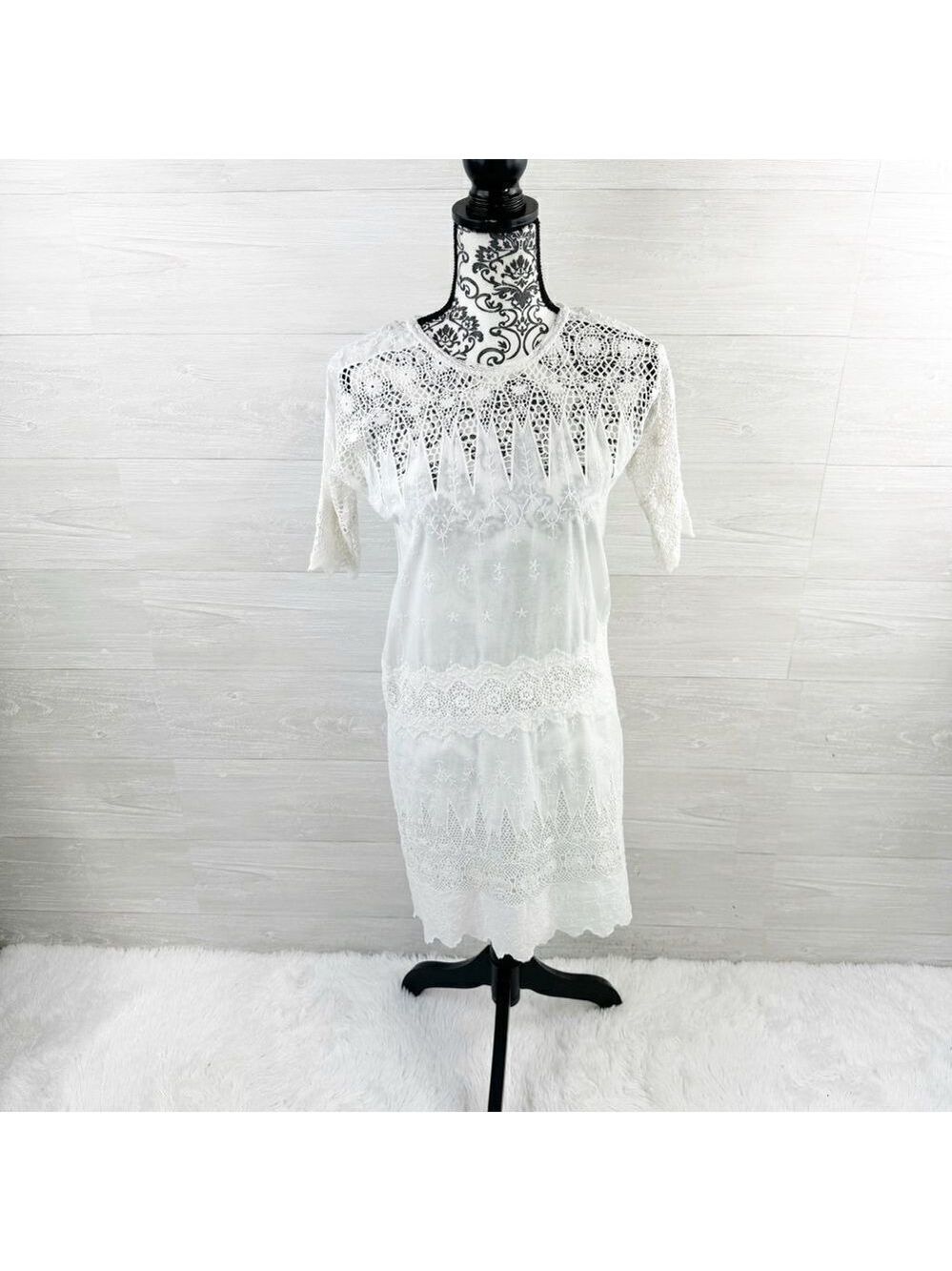 Ulla Johnson Violet Eyelet Scalloped Lace Dress - Picture 4 of 11